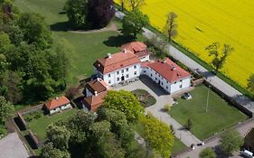 Bjaersjoelagards Slott